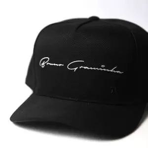 Boné Bruninho Graminha – Preto com Assinatura